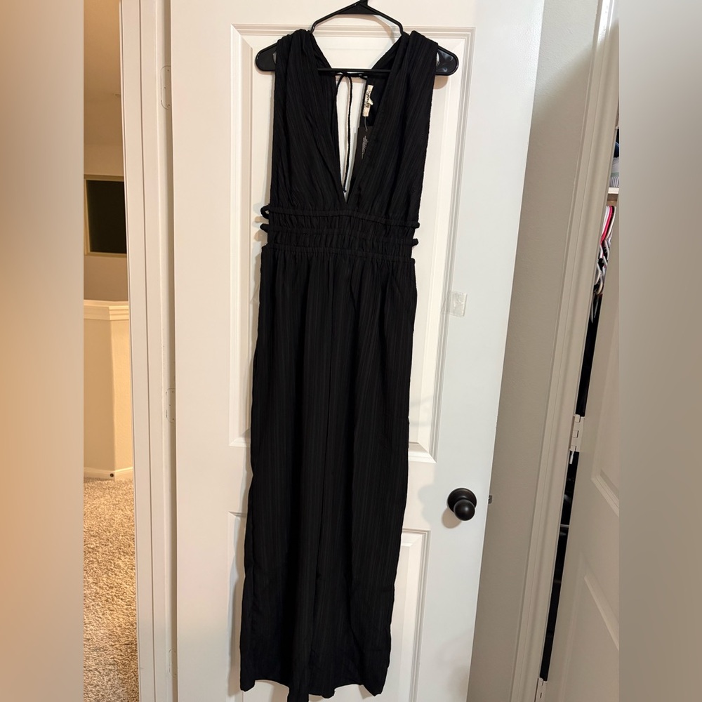 Elegant Black Romper size XL in black